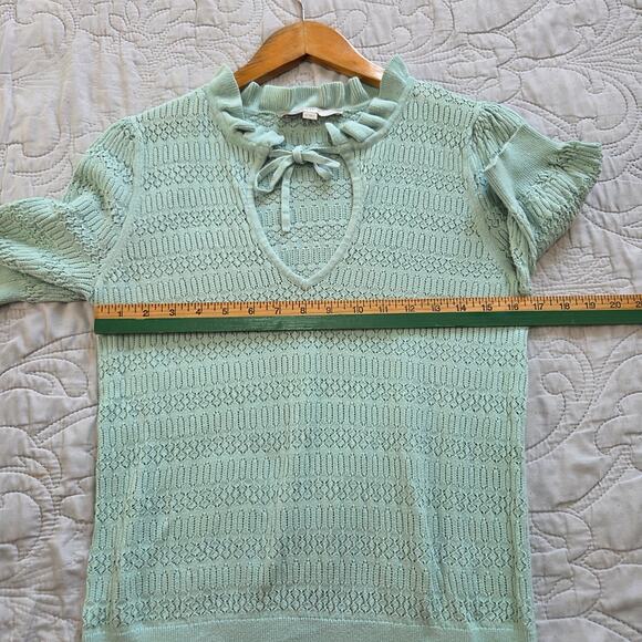 LOFT Woman's Light Blue Open Neck Short Sleeved Sweater Size Medium - Picture 7 of 7
